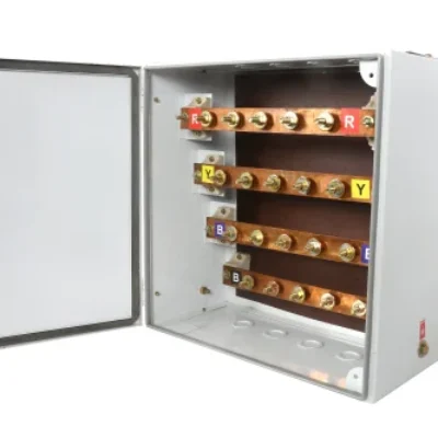 630A Three Phase 415V Busbar Chamber complete in Steel Enclosure and Pilot Indicator Lamps